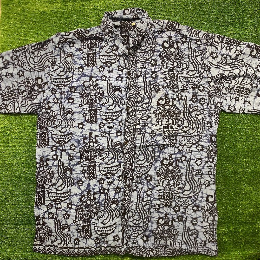 Native Tribal Vintage 90s Skater Shirt